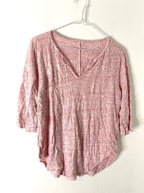 Light Heather Pink Linen Split V Neck Top Cropped Sleeve Curved Hem by Wrap